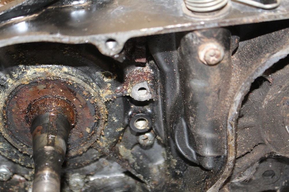 1976 Honda MR250 ENGINE MOTOR BOTTOM END 26M5090