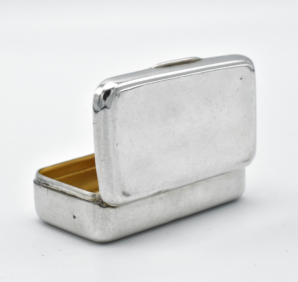 Antique Solid Silver Snuff Box Trinket Box 1931 William Comyns
