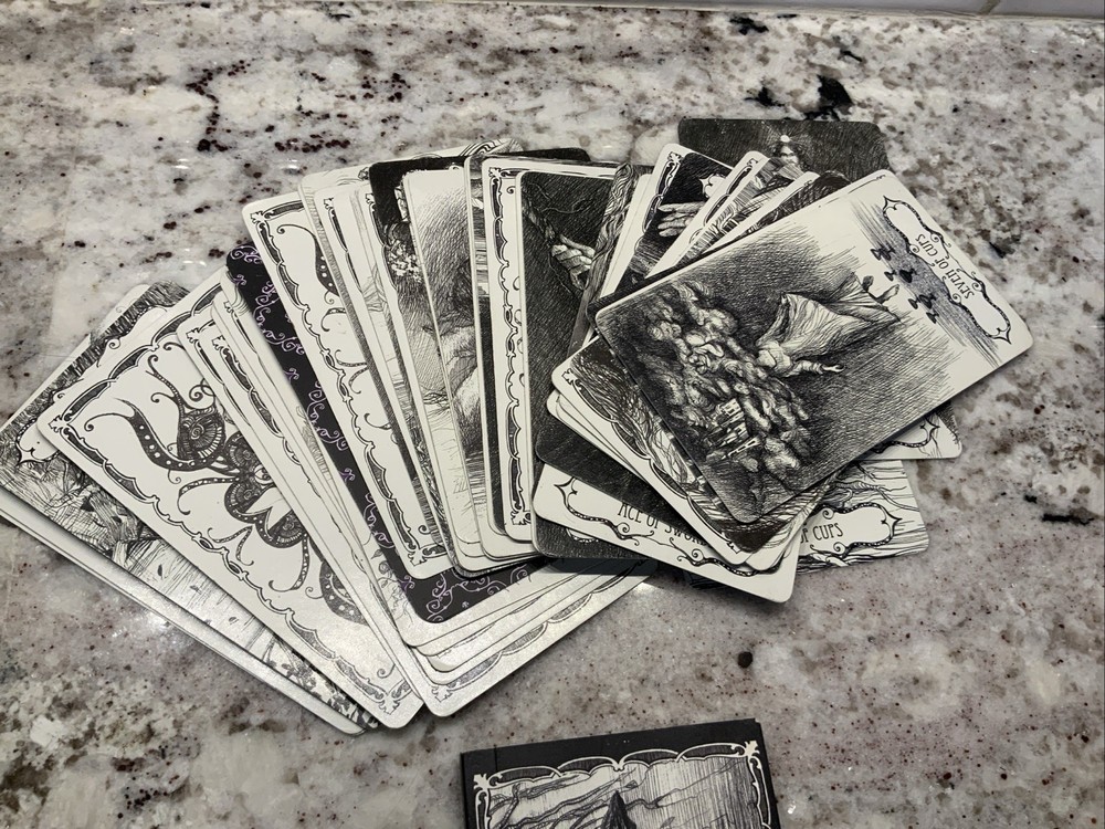 Liminal Space Tarot Deck
