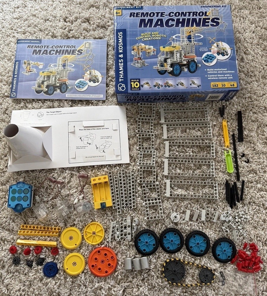 Thames & Kosmos Remote Control Machines