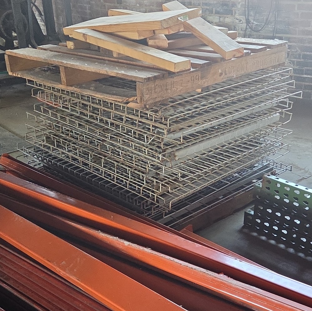 Pallet Racking Uprights, Beams, Wire Decking Industrial Storage