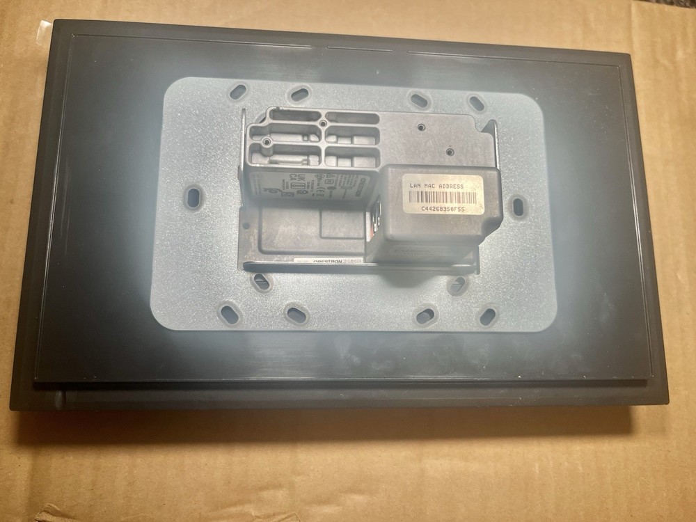 Creston Display Model #M201923003 – Display / Tested – Smart Home Control