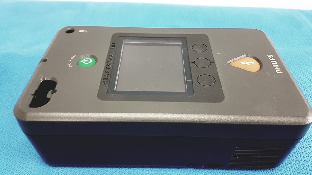 Philips HeartStart FR3 Defibrillator – Advanced Portable AED Device