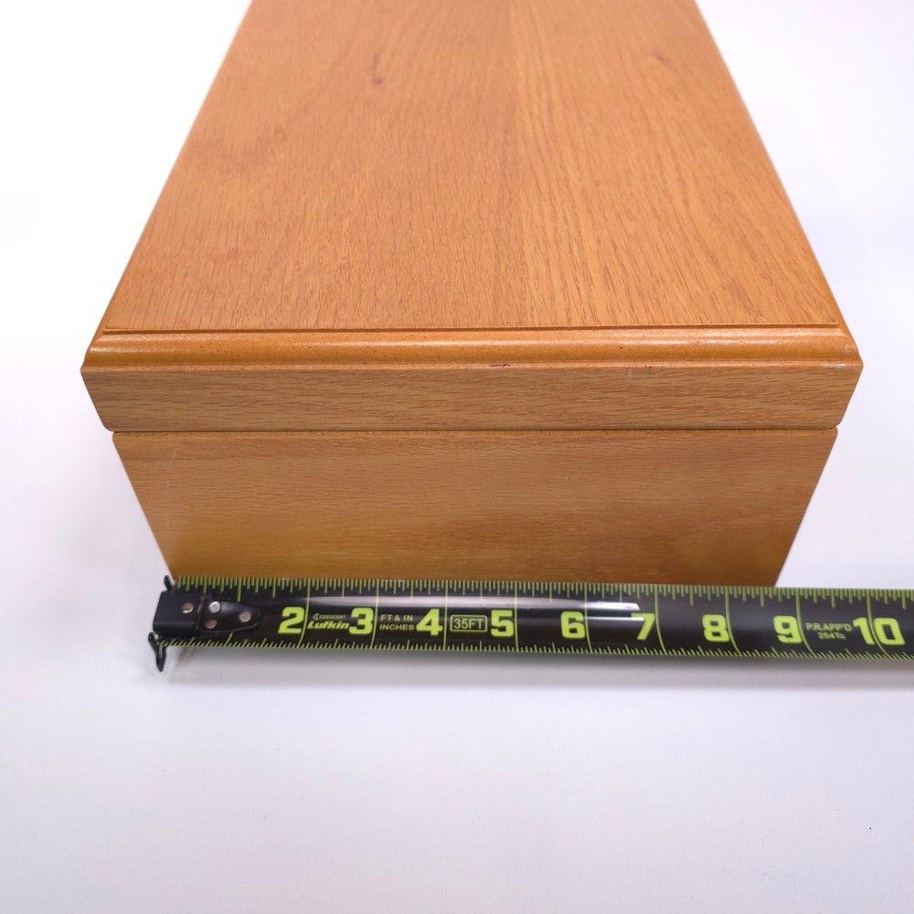 Abbey Removable Cedar Lined Humidor & Extras