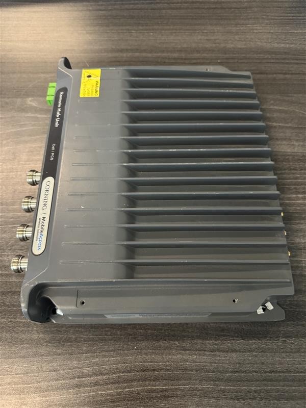 Corning MobileAccess 703A014205 Remote Hub Unit (CELL/PCS)