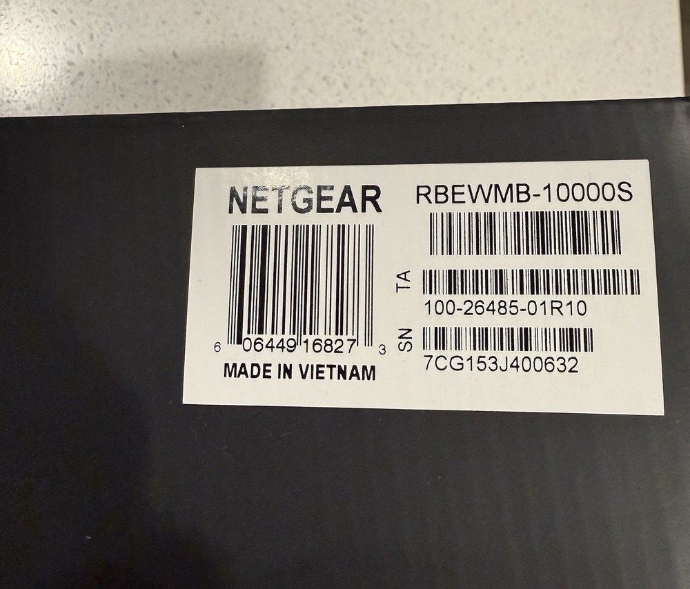 Netgear WiFi 7 Wall Mount Kit Black New Open Box