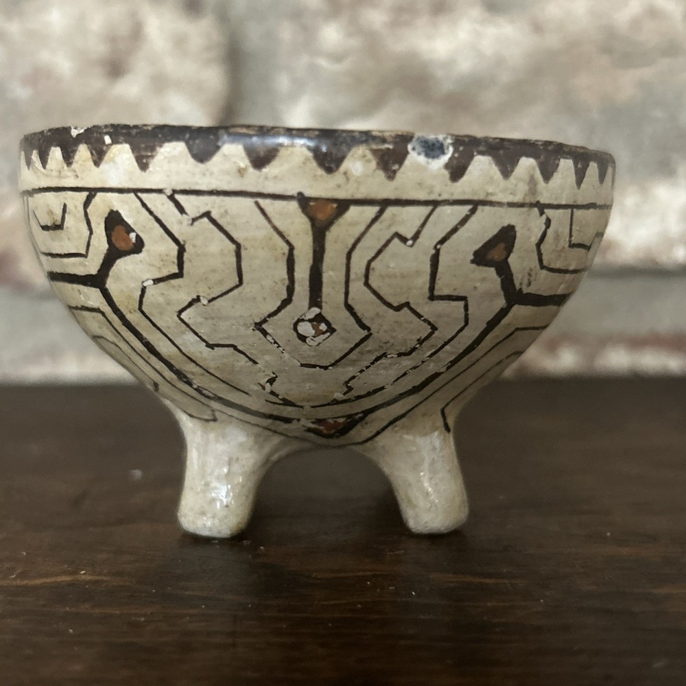 Shipibo-Conibo polychrome ceramic bowl - Small Perfect Gift Wondeful Design