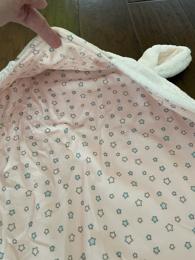 lil llama hooded bath blanket