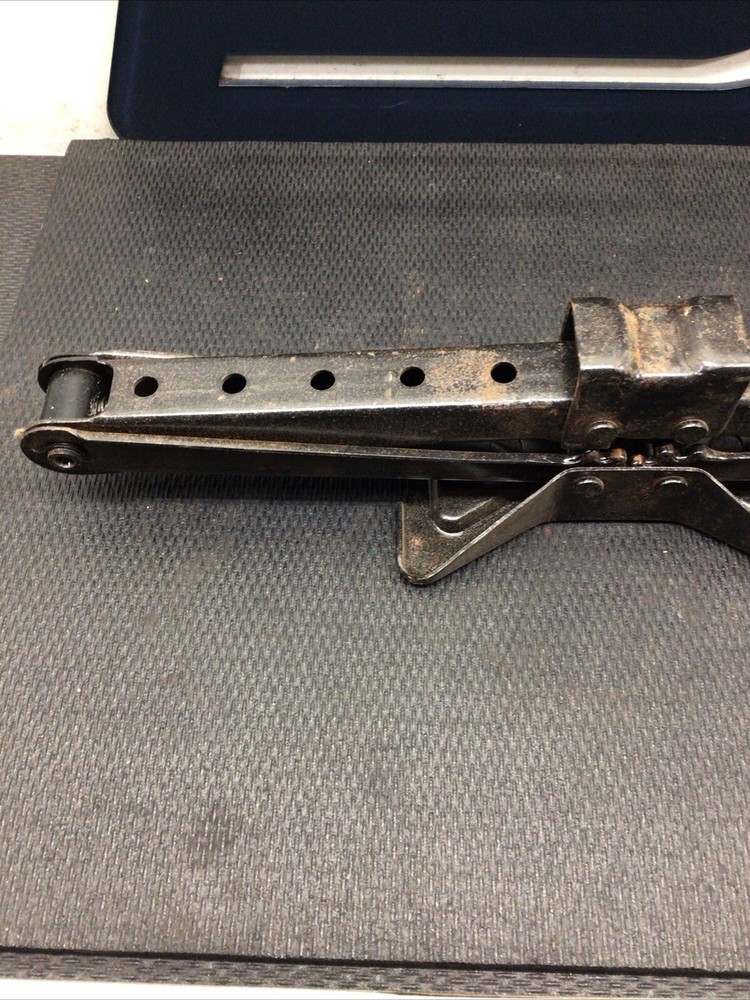 2002 Acura MDX - Jack And Tool Kit