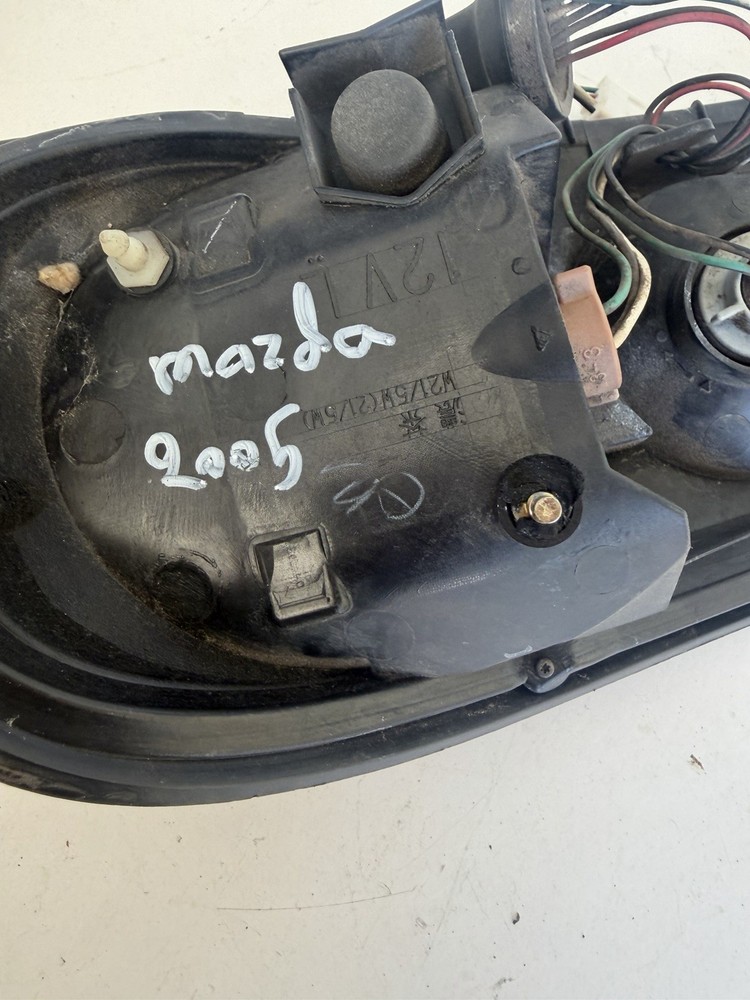 2005 MAZDA MX5 REAR PASSENGER SIDE TAIL LIGHT ✅