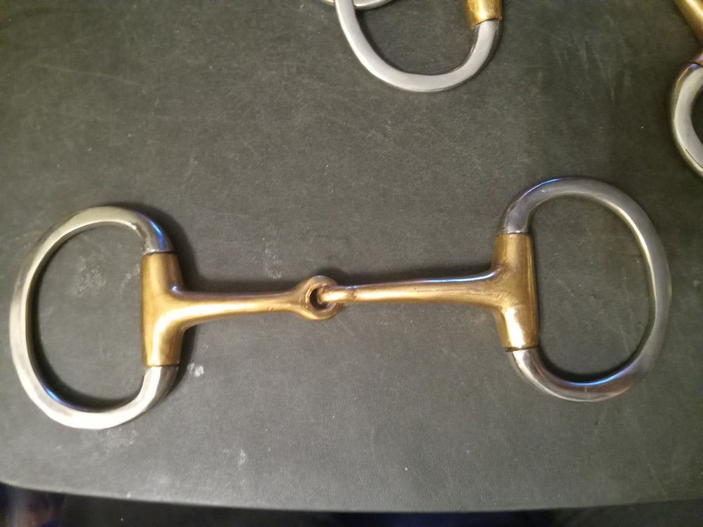 New eggbutt snaffle bit 4 3/4 in copper mouth