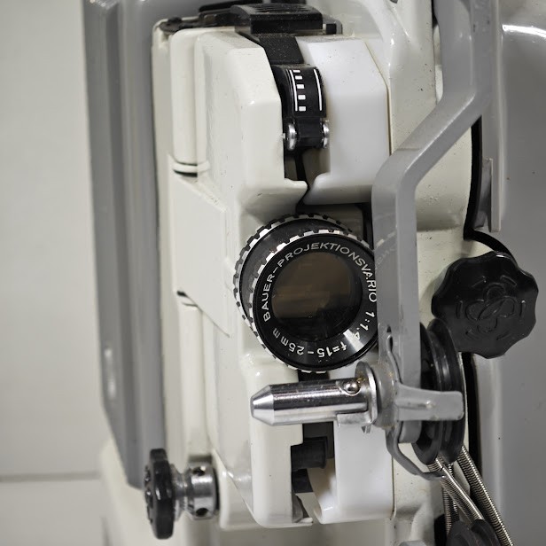 Bauer T10L Automatic Projector - Untested, Vintage, See Photos