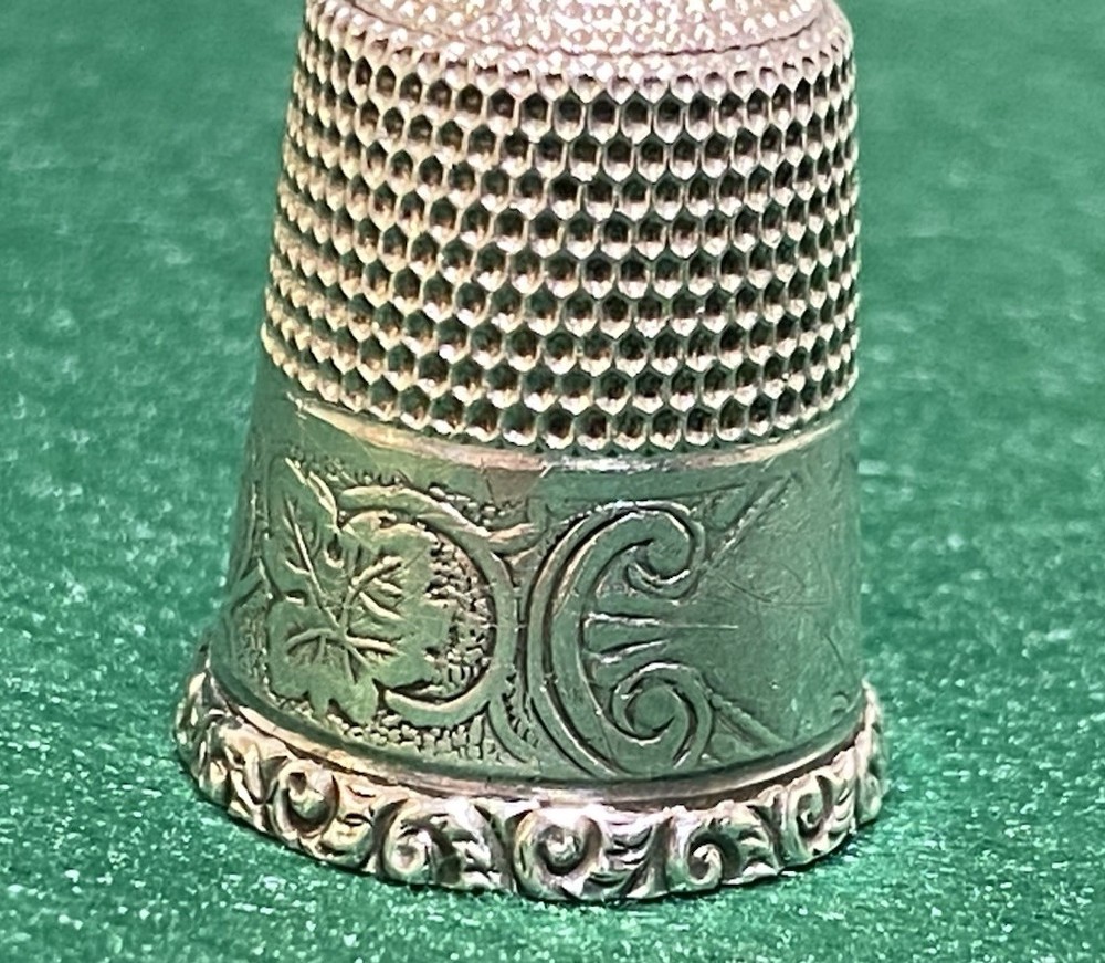 Antique Simons Bro. Sterling Silver Thimble ~ Grape Leaf/ Cluster Pattern ~ # 10