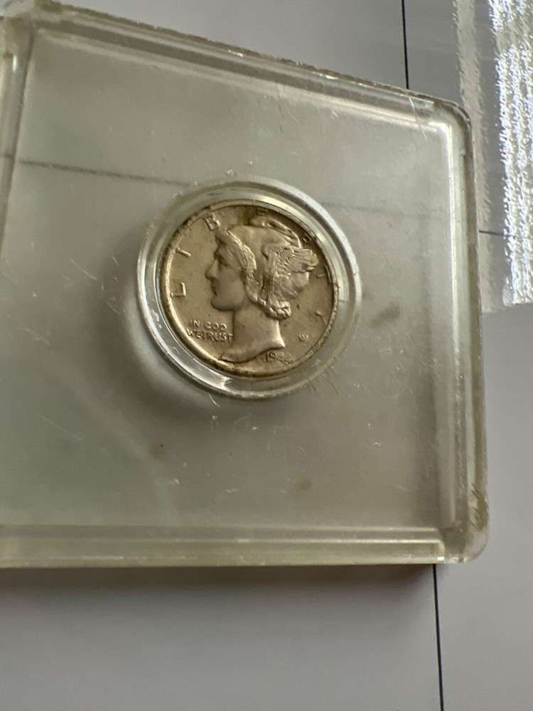 D Winged Liberty Head ?1944