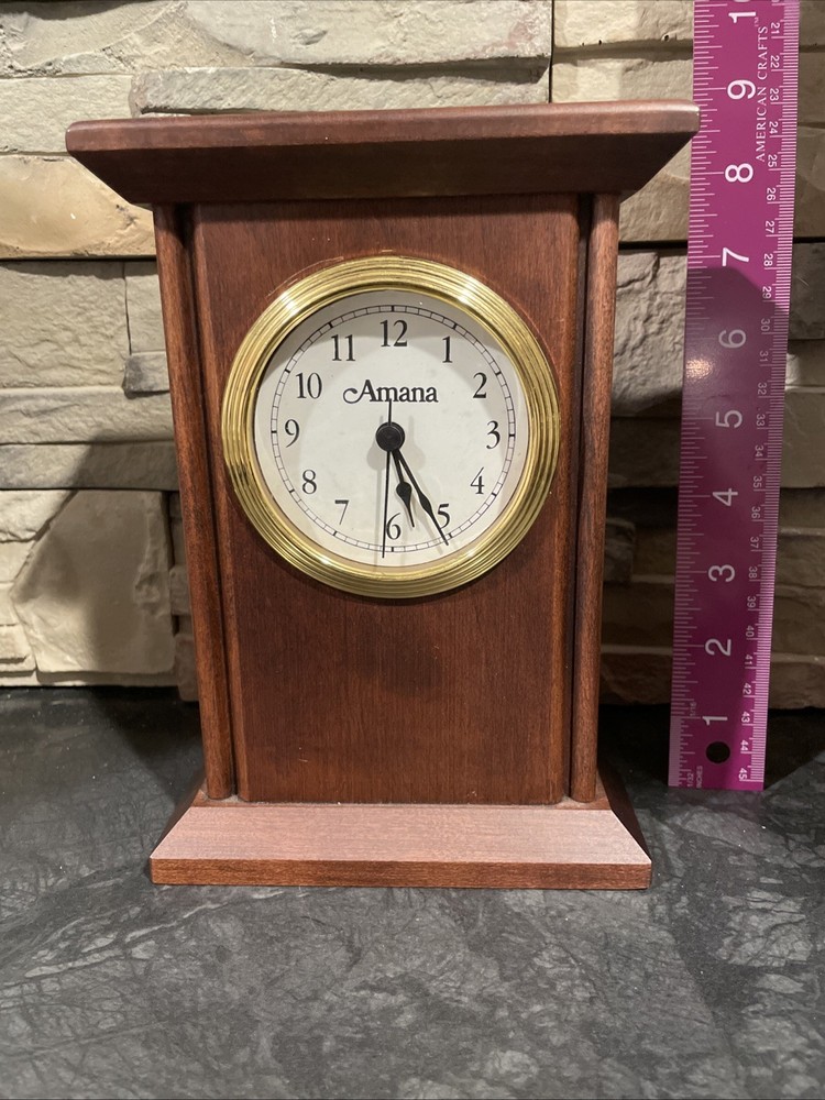Amanda Mantel Clock