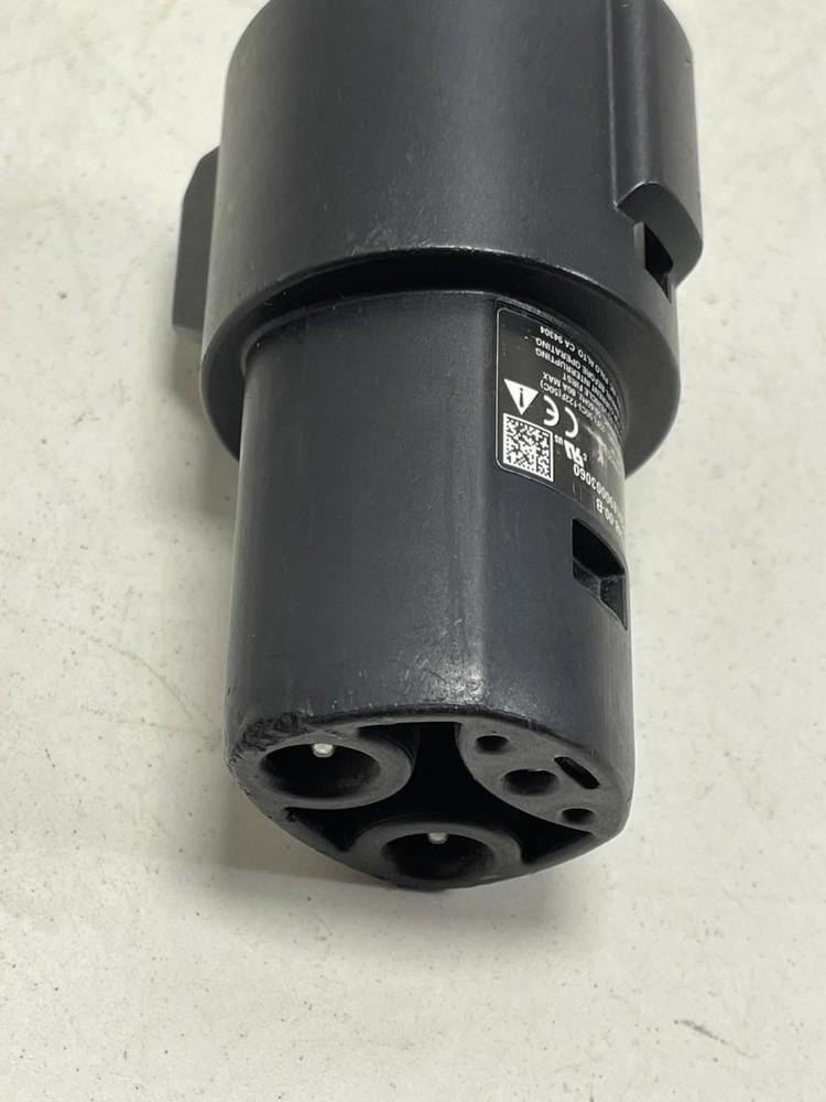 2014 TESLA MODEL S60 CHARGER ADAPTOR OEM+
