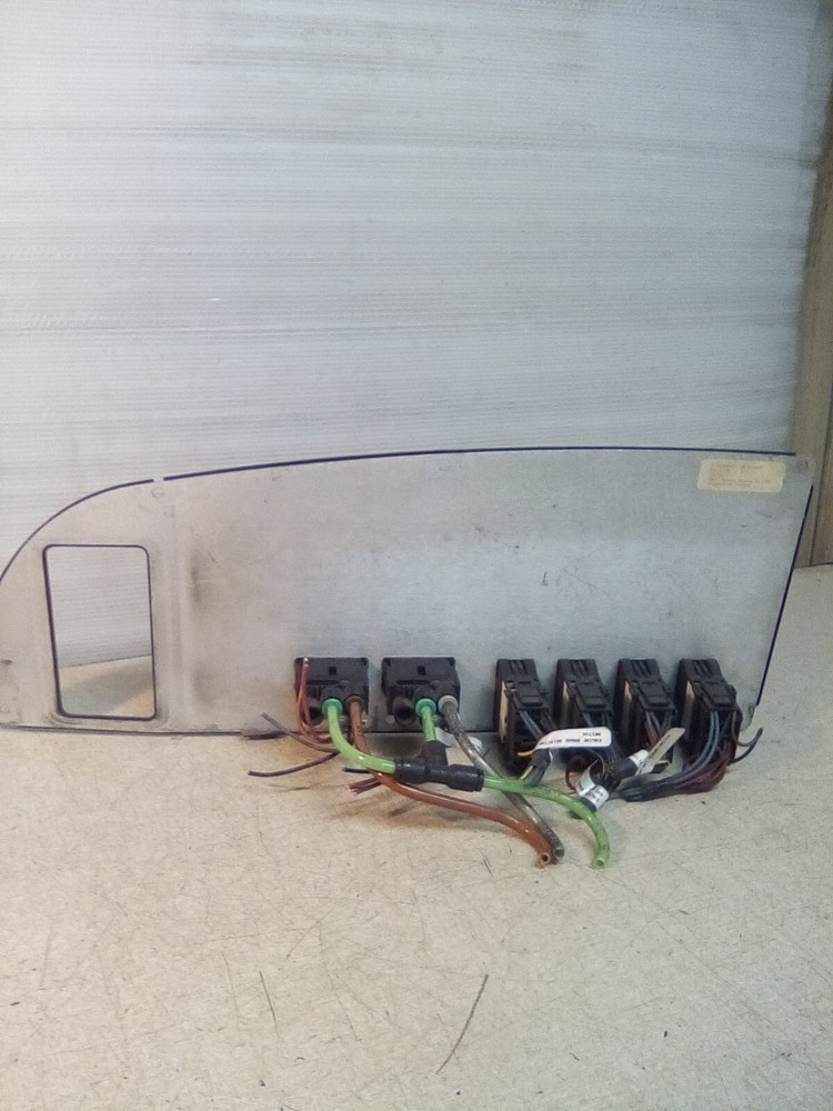 Peterbilt 378 Dash Switch Panel 17-05006M004