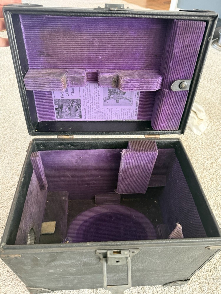 Bell & Howell Filmo Automatic Cine Projector w/ Case Tested Working