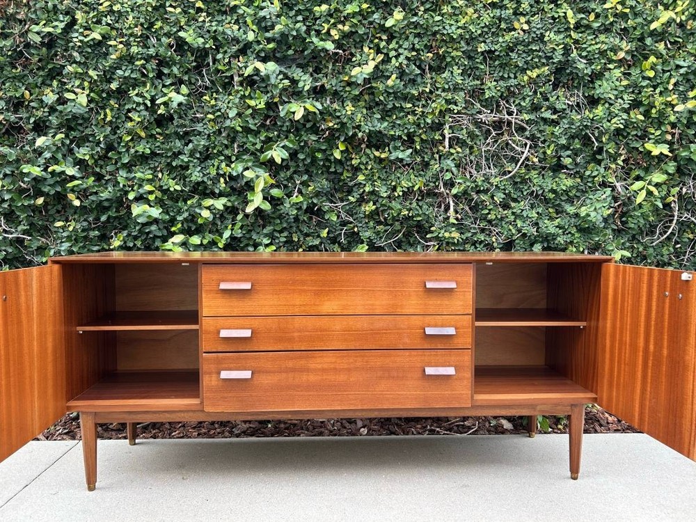 Mid Century Modern Credenza/Sideboard by G-Plan