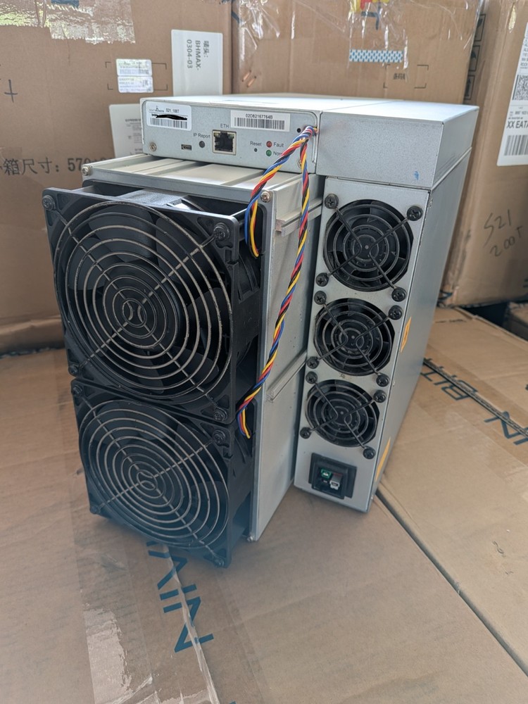 Bitmain Antminer S21 188 TH Bitcoin Miner - USED -BOX