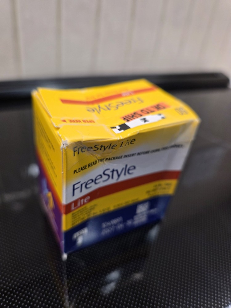 Freestyle Lite 50ct + LANCETS