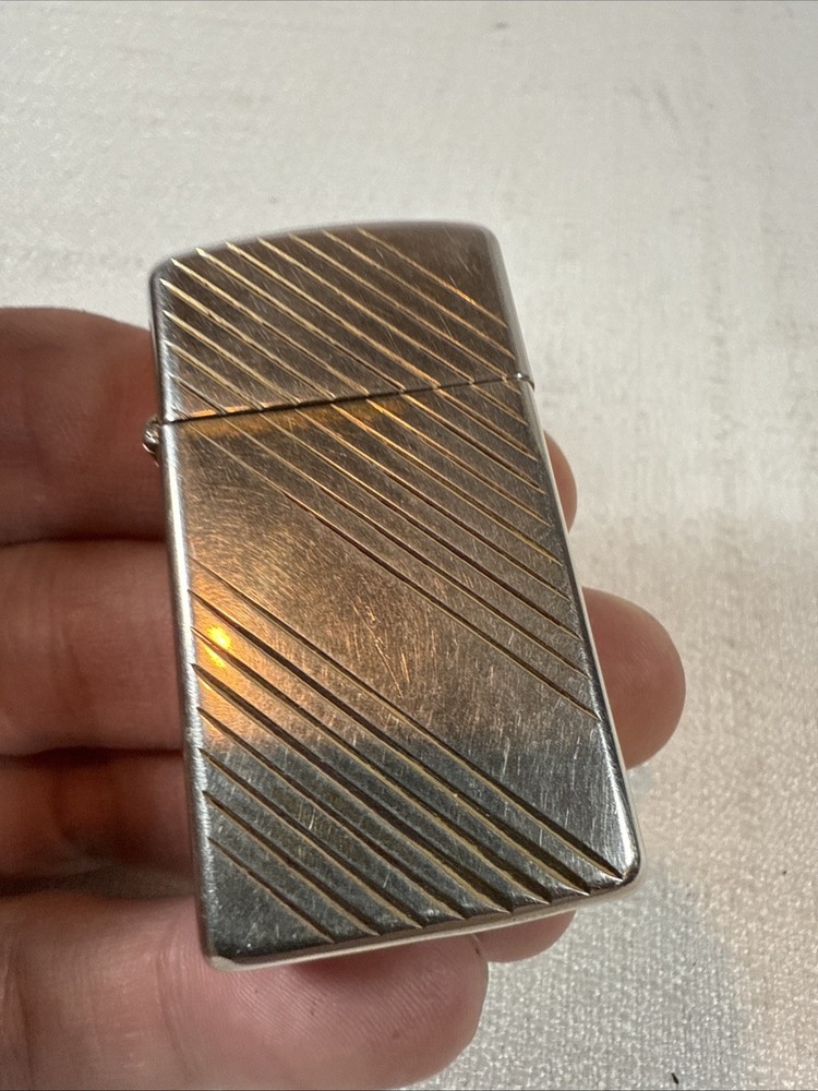 Vintage Pre-Owned Zippo Cigarette Lighter Plain Gold Tone