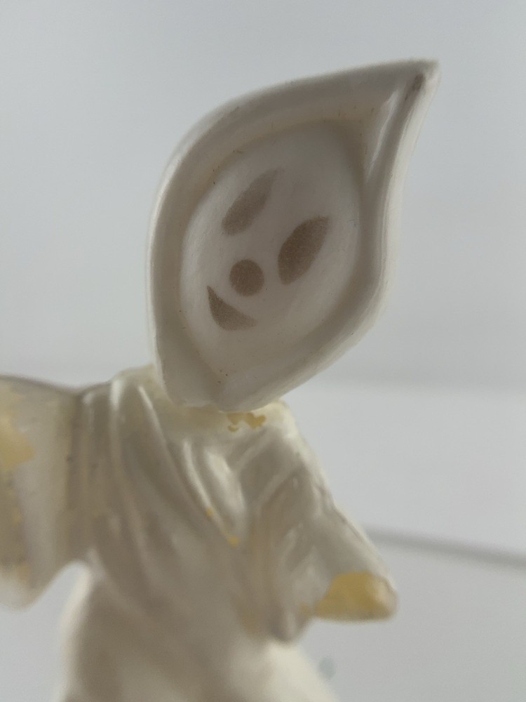 Vintage Plastic GHOST HALLOWEEN CANDY Container Blow Mold