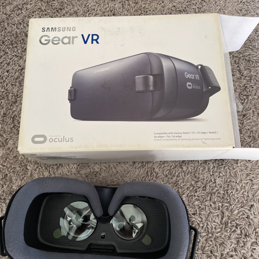 samsung gear VR  oculus . Open Box New