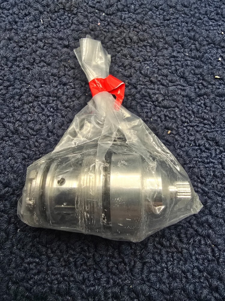 503195958: HEAVY DUTY VALVE REPLACEMENT