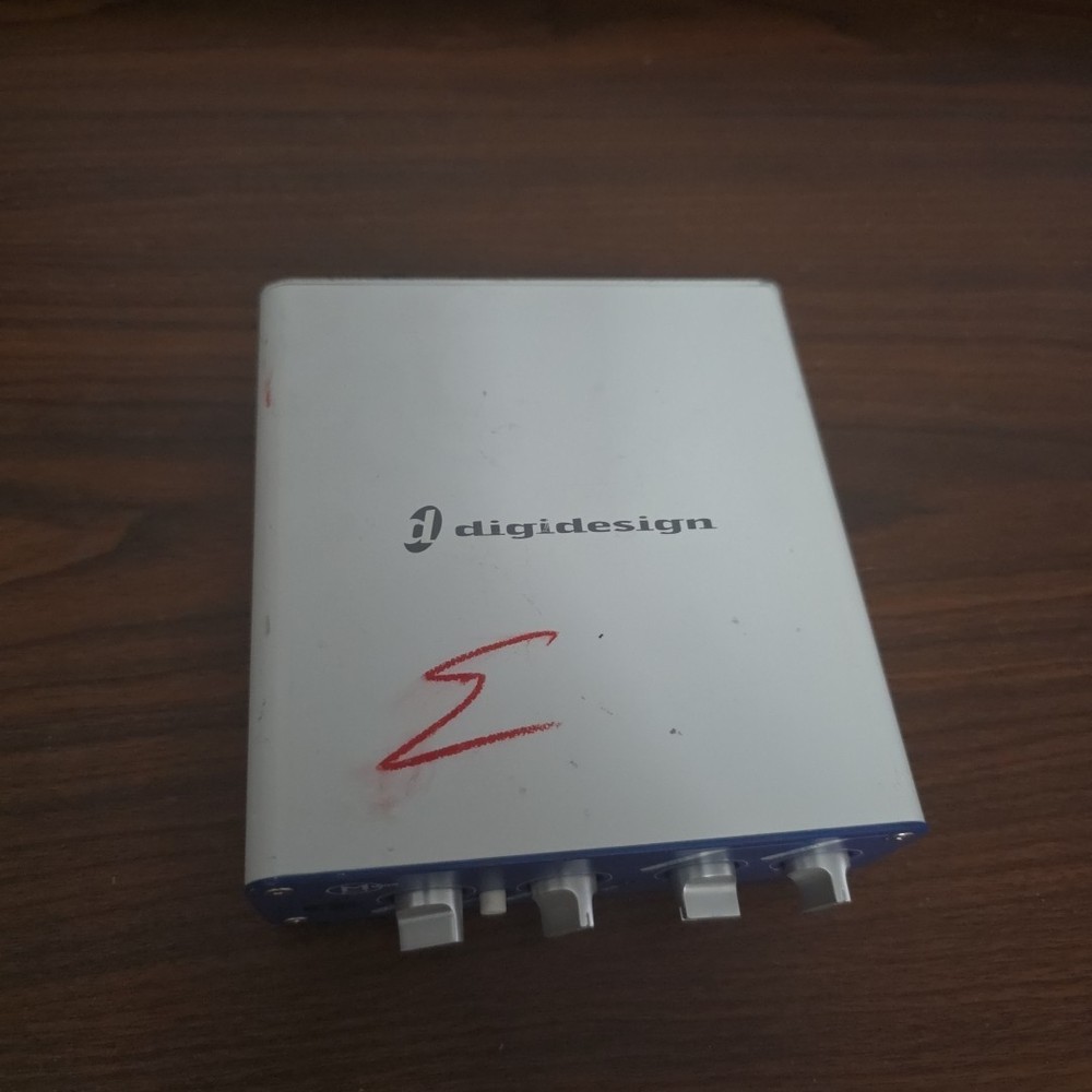 DIGIDESIGN MINI BOX2, NO CABLES O