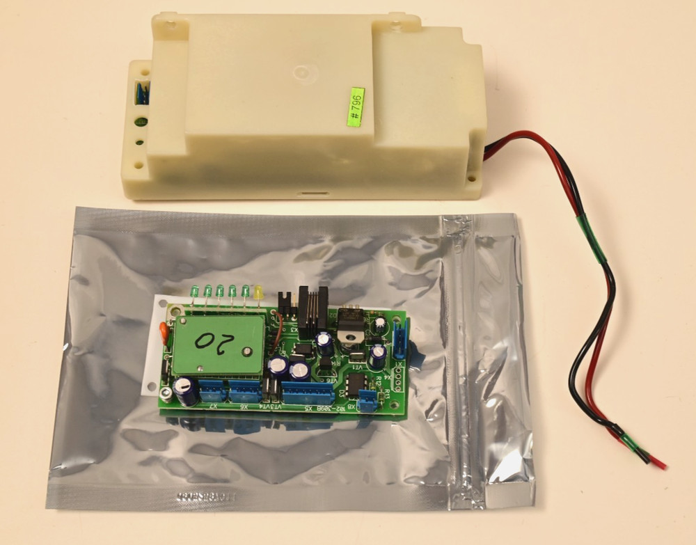 Spectrum Technologies UK Model LC Laser Head Controller & Transformer