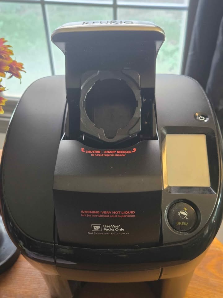 Keurig Vue V500 Coffee & Tea Maker V-Cup System Programmable Custom Brew Tested