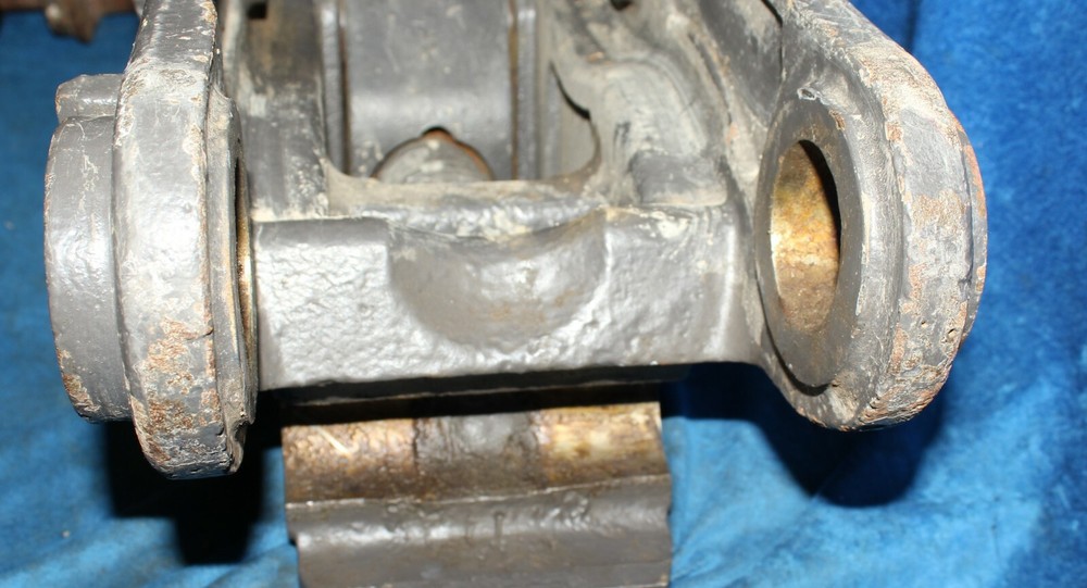 Volvo 8289325 Mechanical Quick Coupler With Coupler Pins Interface U08