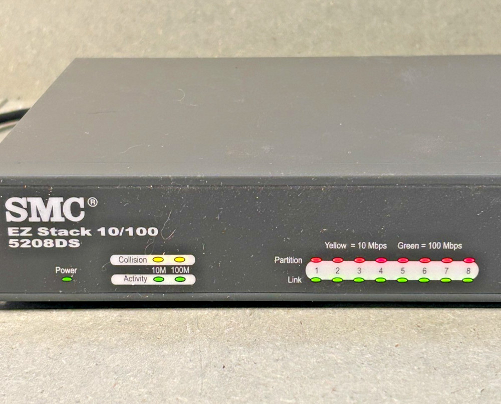 SMC EZ STACK 10/100 5208DS