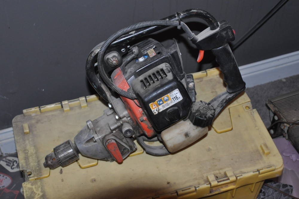 Tanaka TED-270PFR 1/2" Gas Powered Drill 27cc  Nice Unit Runs Great!