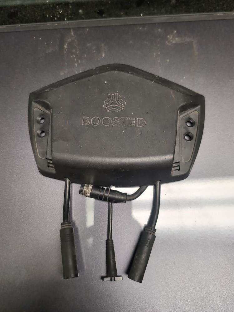 Boosted Board V2 Dual ESC Skateboard