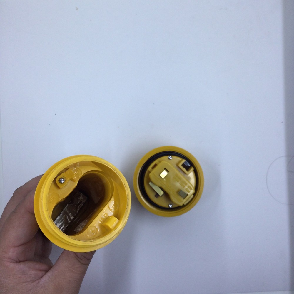 YELLOW Ikelite MINI C-LITE Underwater Dive Light With Clip - Tested