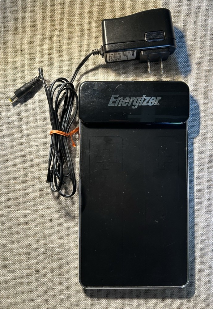 Energizer PL-7581 Wii Controller Battery Charging Pad
