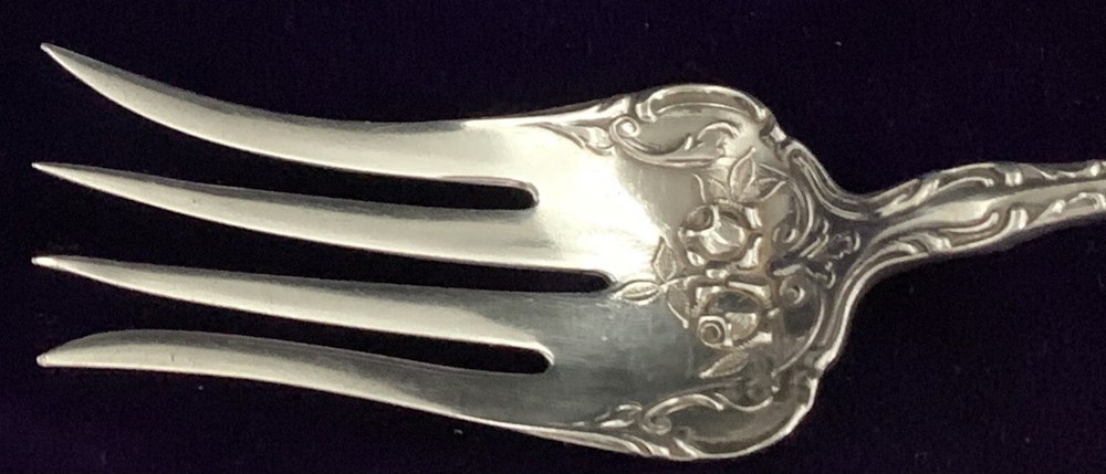 Lunt Sterling Flatware, Tudor, Beef Fork, 7 inches
