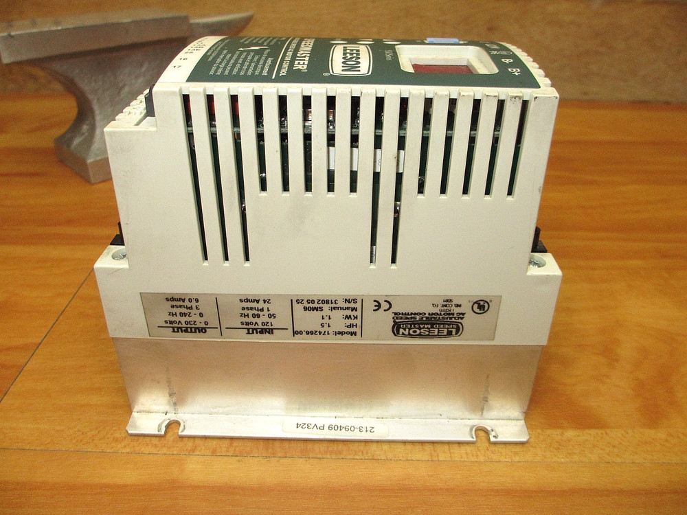 Leeson 174266.00 *USED POWERS UP* AC Motor Adjustable Speed Control 1.5HP