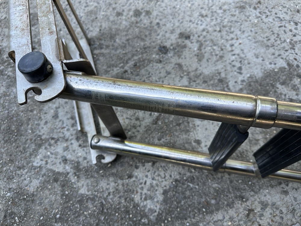 Stainless Steel Extendable 3 Step Concealed Platform Telescoping Boat Ladder