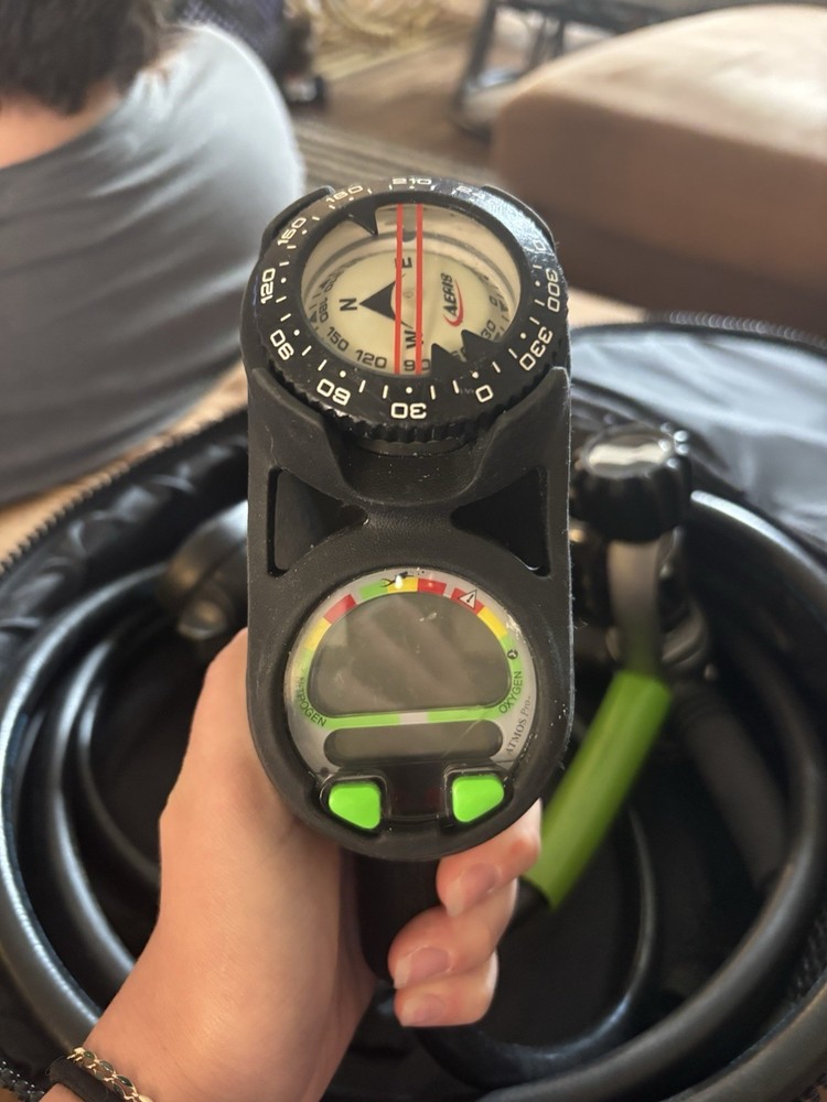 Sherwood Regulator Set for Scuba Diving + Aeires Atmos Pro Computer