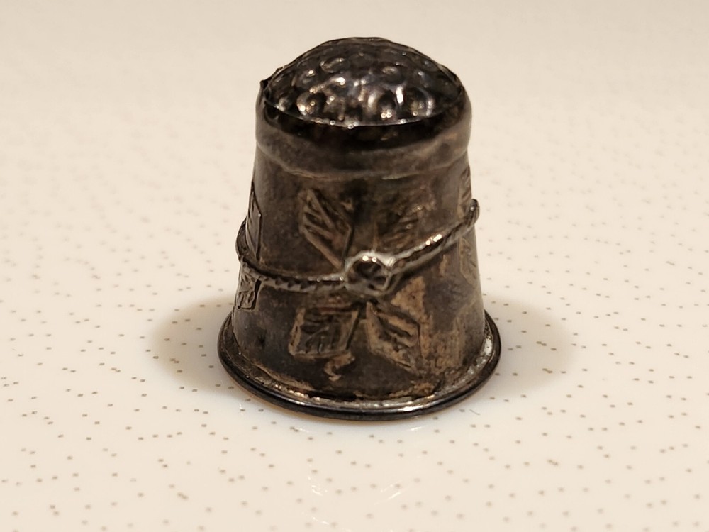 Sterling Silver Thimble With Vine Design .05 Ounce