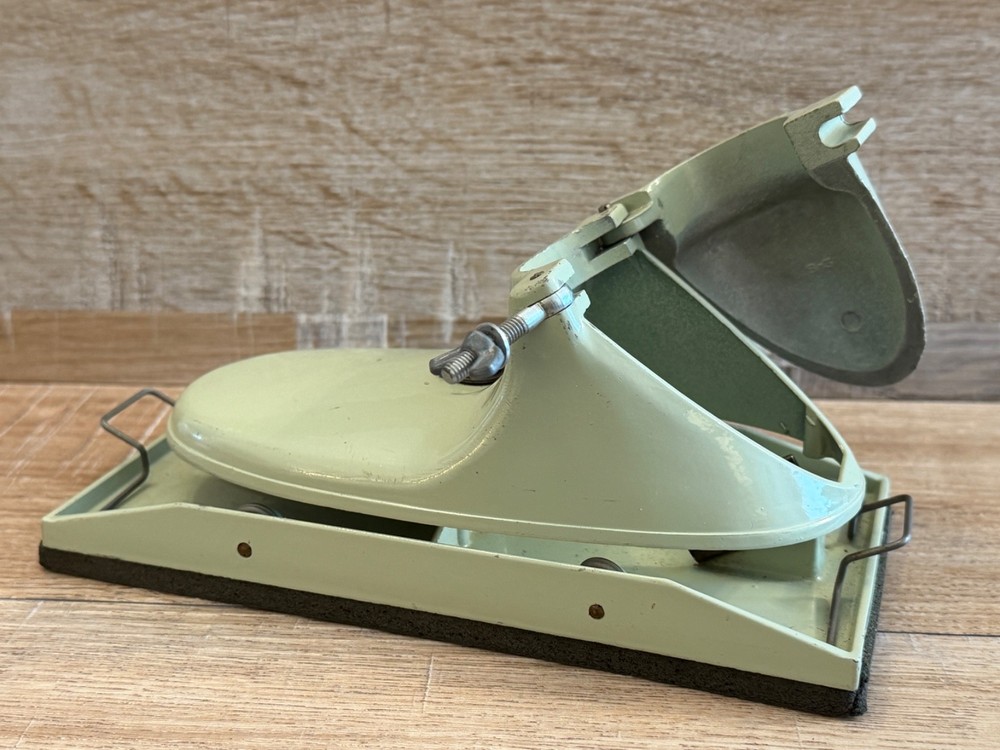 VINTAGE STANLEY BRIDGES FINISHING SANDER
