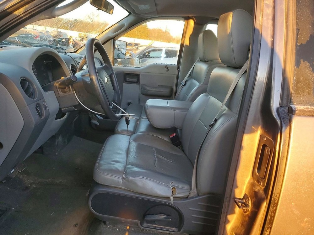 F150 2006 Glove Box 4991472