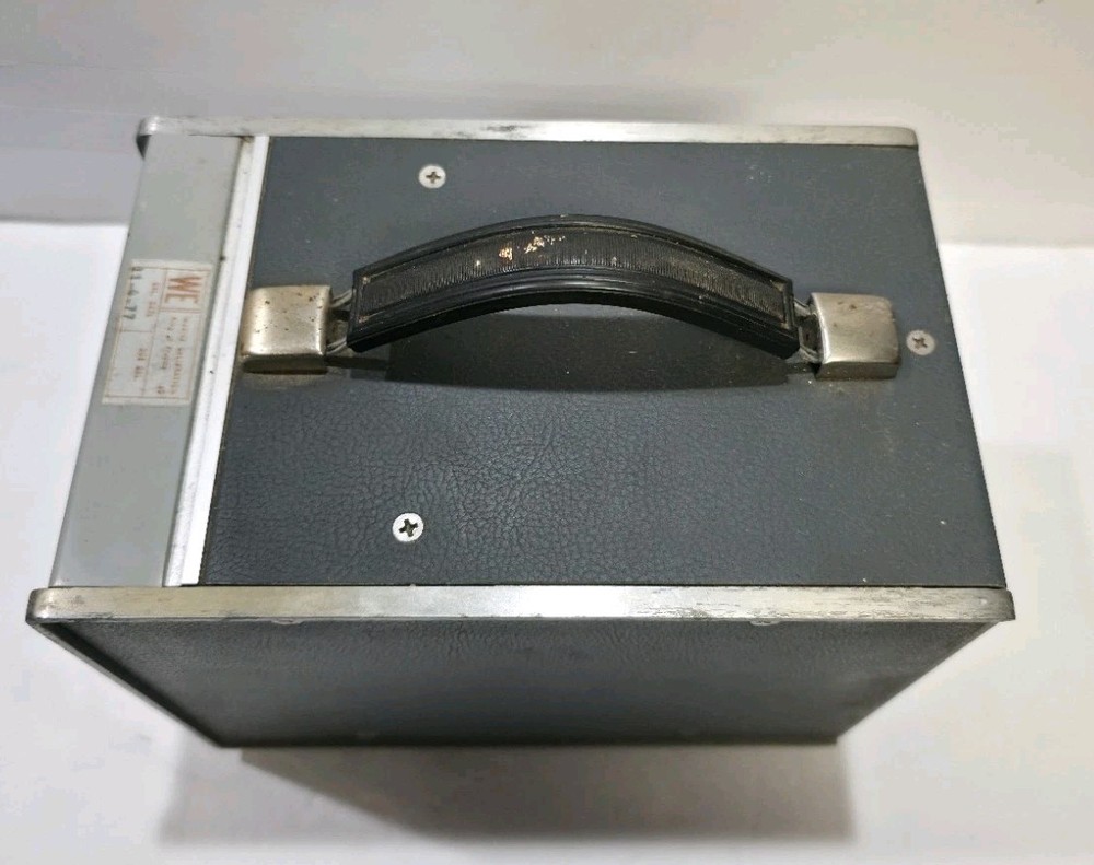 Vintage Hewlett Packard 427A Voltmeter Untested