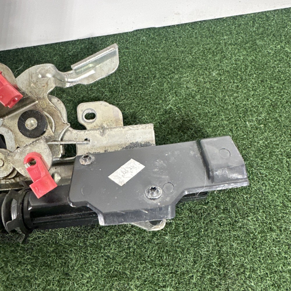 2013-2018 RAM 1500 2500 3500 TAILGATE HANDLE LOCK ACTUATOR OEM