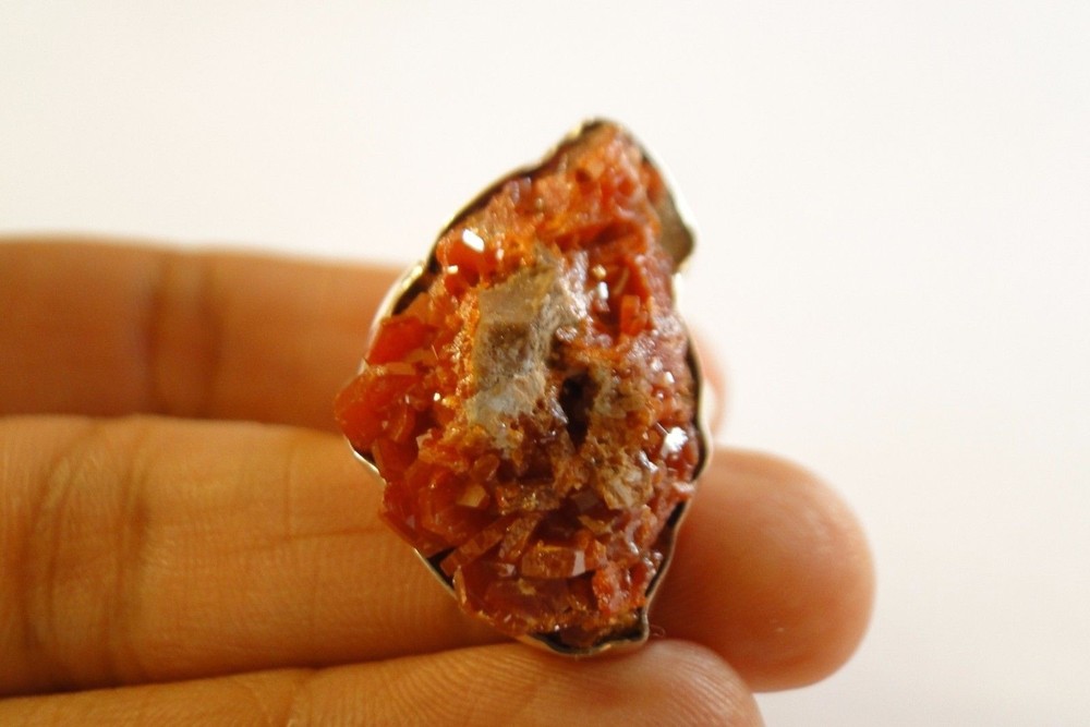 Moroccan Red Vanadinite Crystal 925 Sterling Silver Ring Size 9