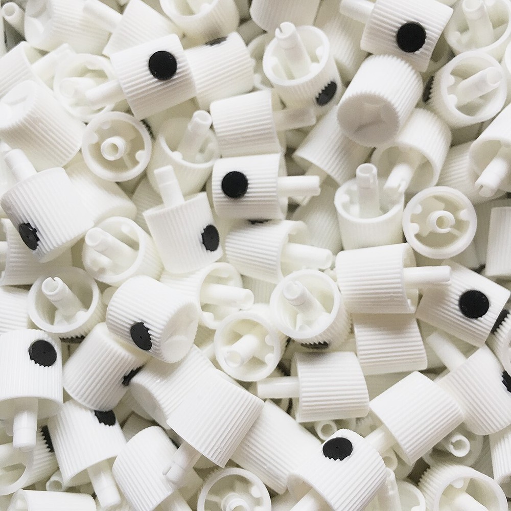 Testors Model Spray Paint Replacement Spray Caps (6) Pack - Gloss Black