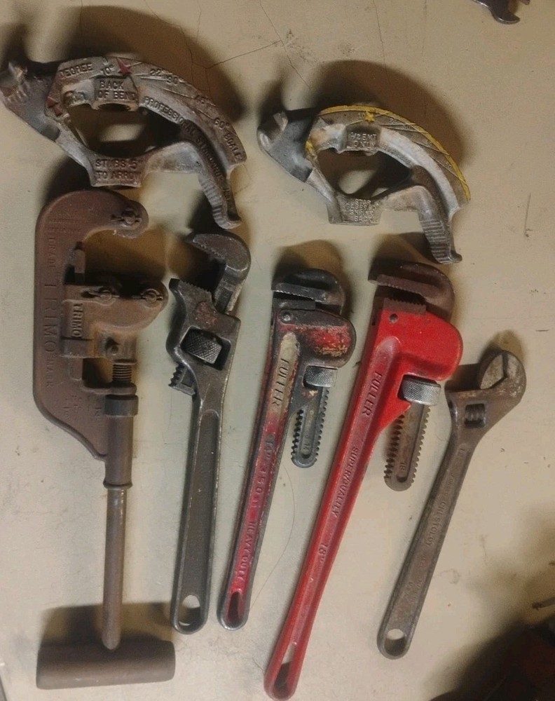 2 Fuller Pipe Wrenches - 2 Benfeild Bender  - Trimo Pipe Cutter +